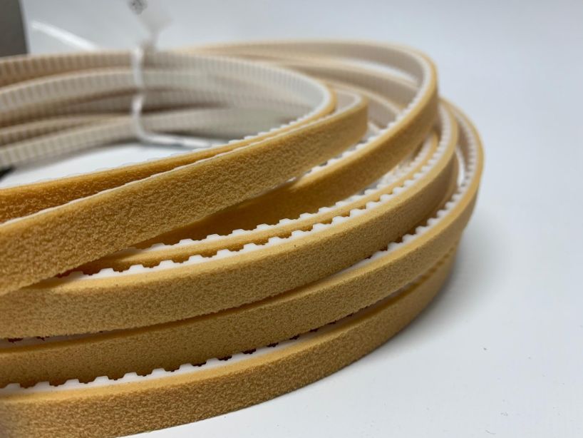 Timing belt with celloflex coating Timing belt with celloflex coating